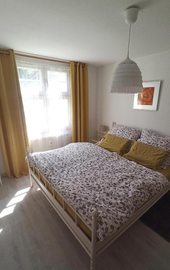 Fewo - Charmante 2 Zimmer Wohnung Mitten In Markdorf Bagian luar foto